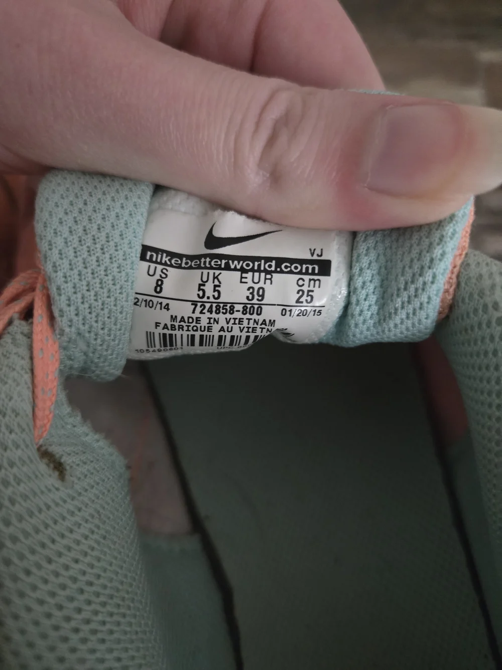 Nike Women's Peach and Mint Athletic Running Shoes
